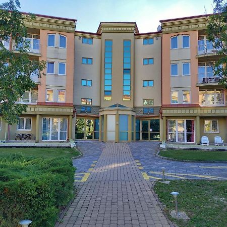 Karos Gold 813 Wellness Apartman Залакарош Екстер'єр фото